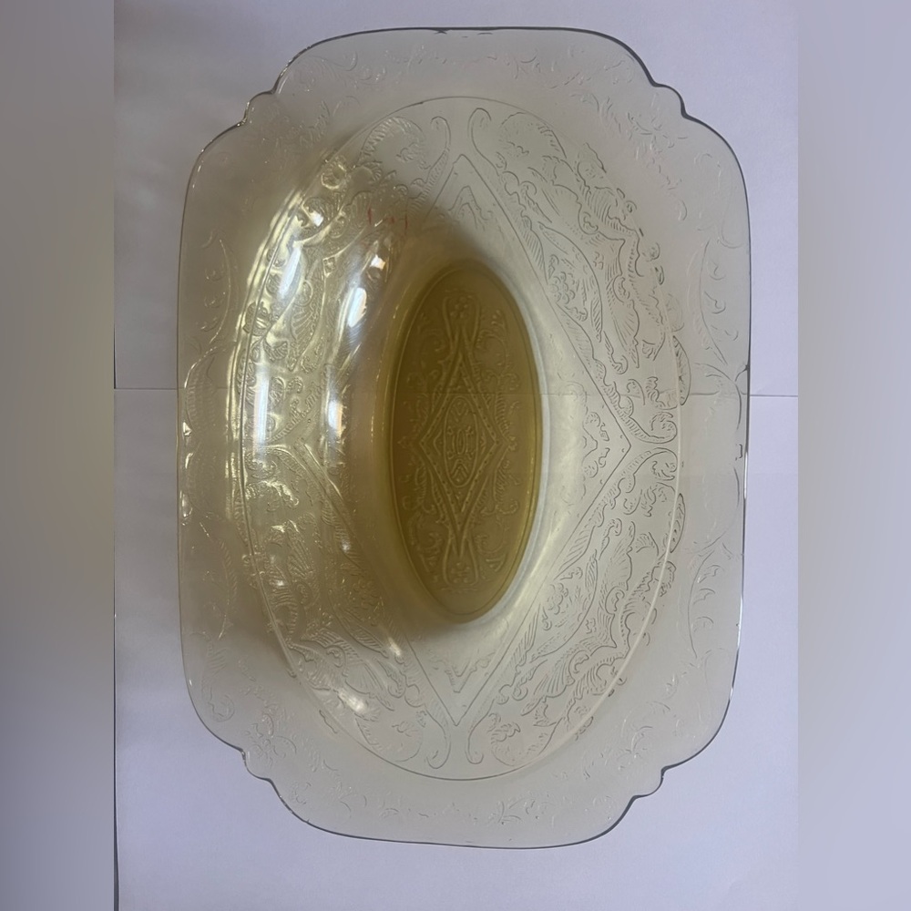 1930’s Federal Glass Vintage Yellow Depression Glass Bowl. 10”
